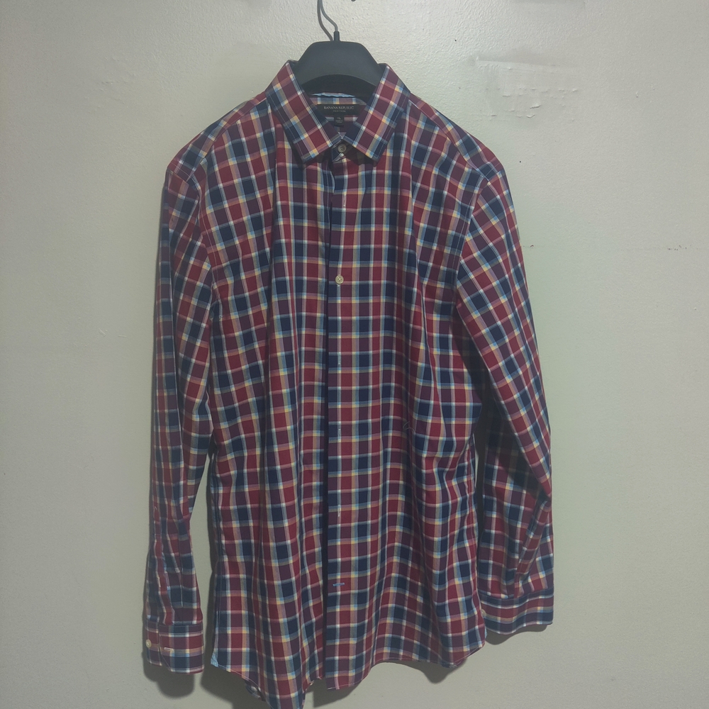 🐇 Banana Republic Men's Shirt